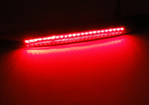 1x Red Lens LED High Mount Level Third Brake Stop Light Mercedes W639