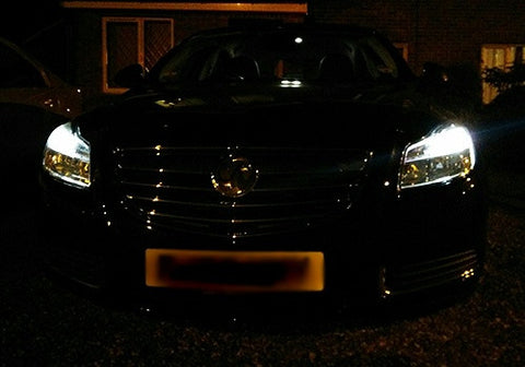 2 pieces of 18 High Power SMD LED PY21W 581 BAU15s Light bulb white