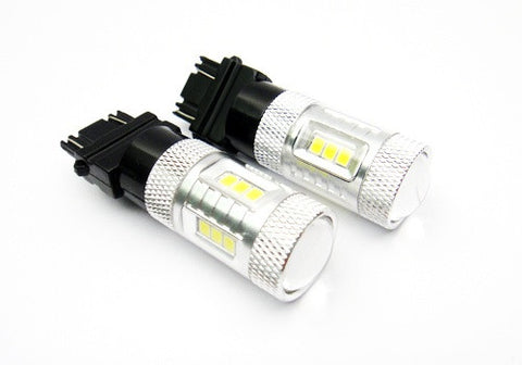 2 pieces of 15 SAMSUNG High Power 2835 SMD LED 3156 3157 3357 3057 Light bulb 15W white