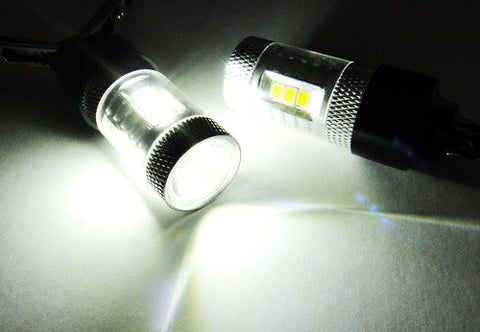 2 pieces of 15 SAMSUNG High Power 2835 SMD LED 3156 3157 3357 3057 Light bulb 15W white