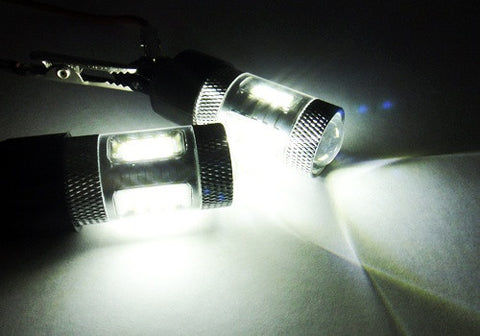 2 pieces of 15 SAMSUNG High Power 2835 SMD LED 3156 3157 3357 3057 Light bulb 15W white