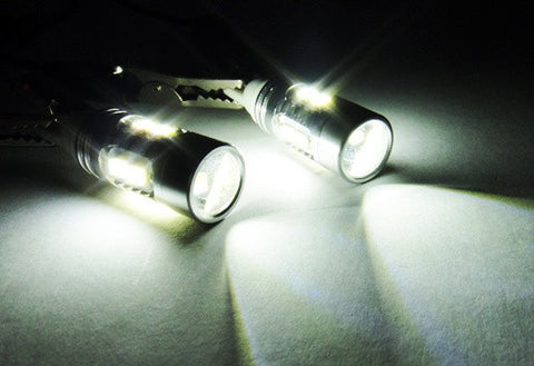 2 pieces of 10 SAMSUNG 2835 SMD LED 501 T10 168 194 2825 W5W wedge Light bulb white