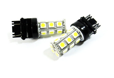 2 pieces of 18 high power SMD LED 182 3156 P27W 180 3157 3057 P27/7W Light bulb White