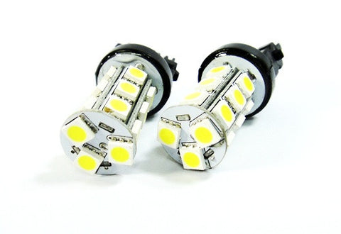2 pieces of 18 high power SMD LED 182 3156 P27W 180 3157 3057 P27/7W Light bulb White
