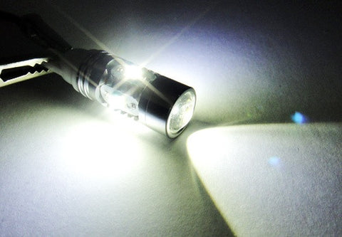 2 pieces of HP24W G4 5x CREE XB-D LED Projector Light bulb 25W white