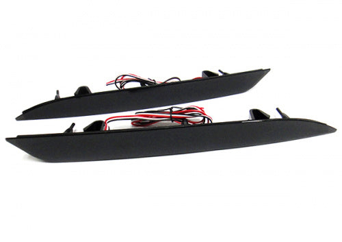 2x LED Bumper Reflector Assembly Black Smoked Lens Tail Brake Light Red Opel Vauxhall Astra J HB