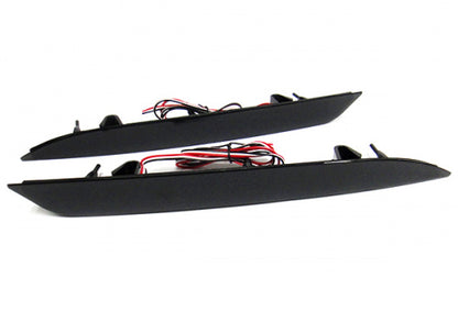 2x LED Bumper Reflector Assembly Black Smoked Lens Tail Brake Light Red Opel Vauxhall Astra J HB