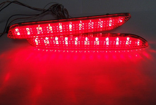 2 pieces of LED Bumper Reflector Clear lens Tail Brake Light lamp Red Alphard 08+