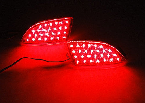 2x LED Bumper Reflector Assembly Red lens Tail Brake Light Red 2014-up Axela Mazda 3 Hatchback 5D