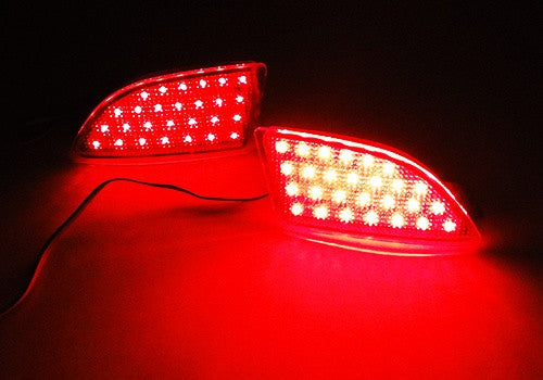 2x LED Bumper Reflector Assembly Red lens Tail Brake Light Red 2014-up Axela Mazda 3 Hatchback 5D