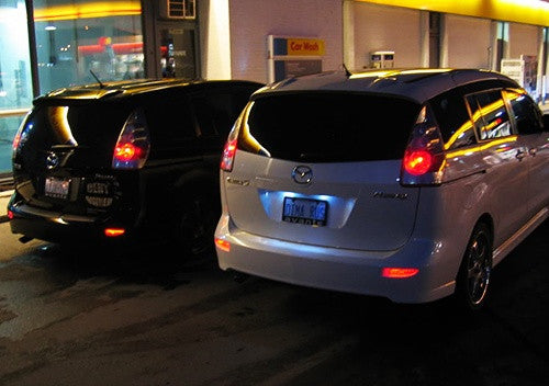 2x LED Bumper Reflector Assembly Red lens Tail Brake Light Red Mazda 3 5 6