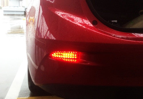 2x LED Bumper Reflector Assembly Red lens Tail Brake Light Red Mazda 3 5 6
