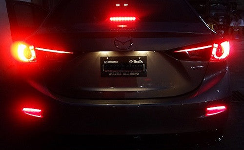 2x LED Bumper Reflector Assembly Red lens Tail Brake Light Red Mazda 3 5 6