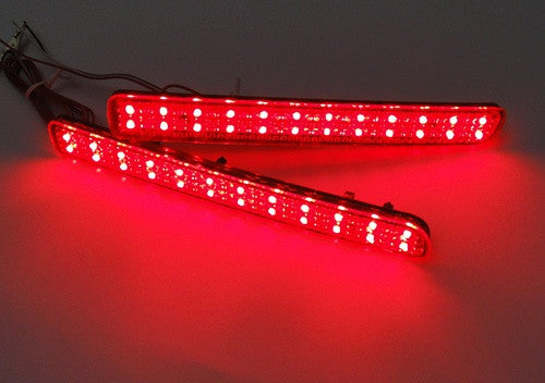 2x LED Bumper Reflector Red lens Tail Brake Light Red Discovery 3 4 LR3 LR4 Range Rover Sport