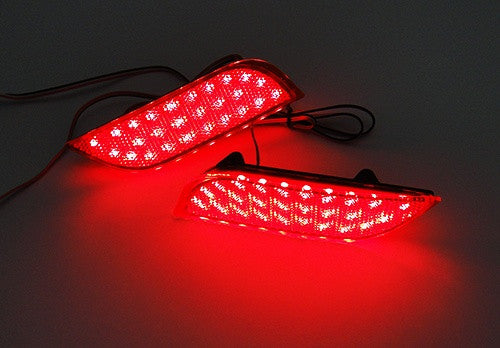 2x LED Bumper Reflector Assembly Red lens Tail Brake Light Red 2008+ Subaru Impreza