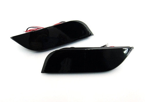 2x LED Bumper Reflector Assembly Black Smoked lens Tail Brake Light Red 2008+ Subaru Impreza