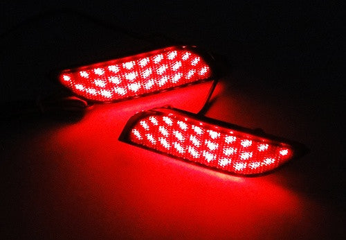 2x LED Bumper Reflector Assembly Black Smoked lens Tail Brake Light Red 2008+ Subaru Impreza